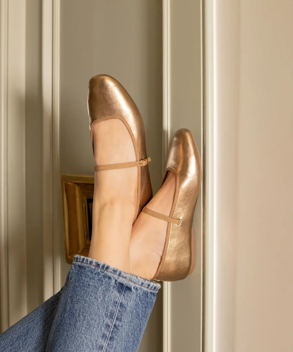 The Hummingbird Mary Jane - Vintage Gold Metal Leather