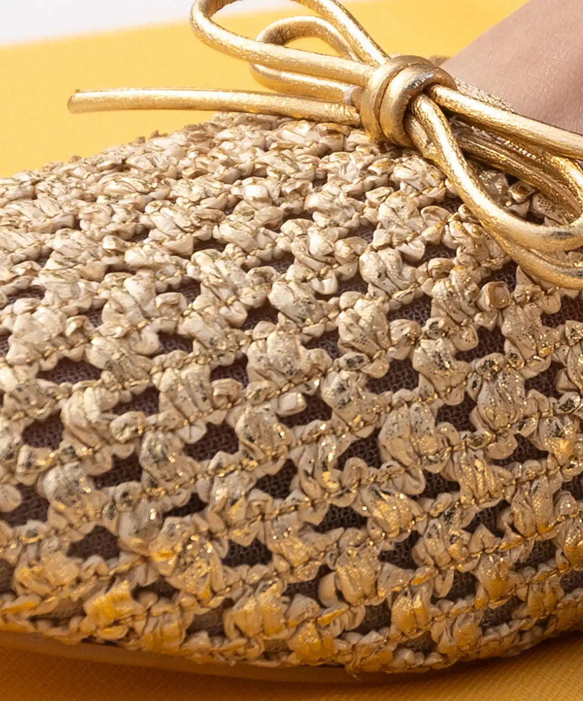 The Lovebird - Gold Openweave
