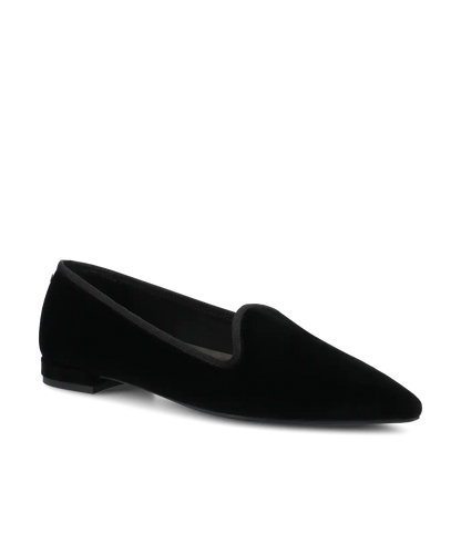 The Starfinch 15 - Black Velvet